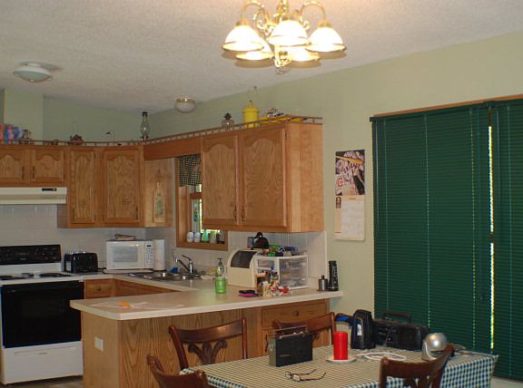 4th image of 10555 Wildflower Dr