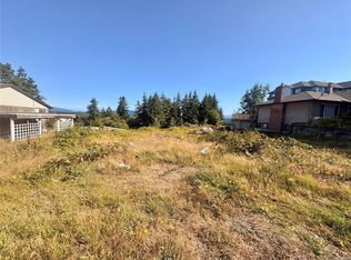 660 8th Ave, Campbell River, BC V9W 4A7