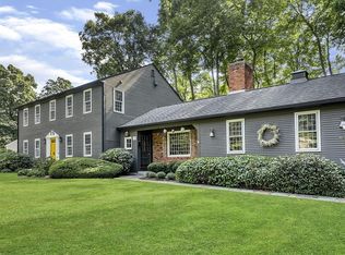 84 Brewster Rd, West Springfield, MA 01089