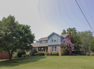 105 Stark Knob Rd, Hendersonville, TN 37075