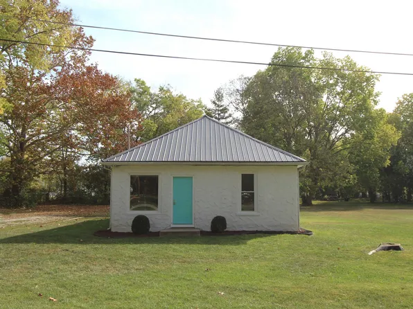 2885 N Ruffing Ave, Delphi, IN 46923