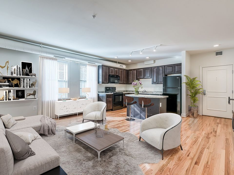 Open concept three bedroom