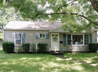 2223 Cambridge Dr, Kalamazoo, MI 49001