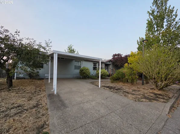 2350 N Terry St Space 143, Eugene, OR 97402