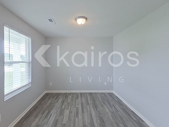 4th image of 105 Kyles Dr