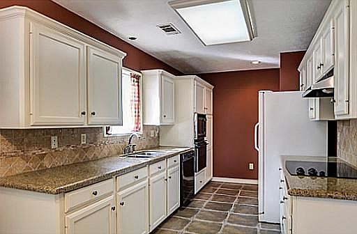 5th image of 9207 Shadowcrest Dr