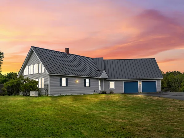 562 Town House Road, Vienna, ME 04360