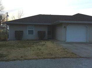 1401 S Clark Ave, Bolivar, MO 65613