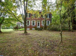 614 E Hillendale Rd, Chadds Ford, PA 19317
