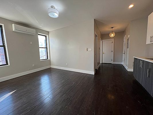 4th image of 3015 Avenue D APT 2R