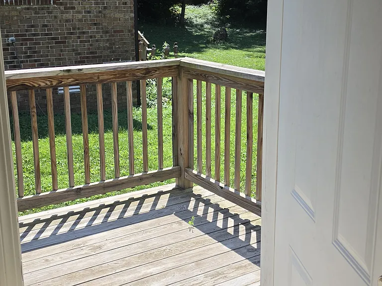 Side Porch (off of kitchen)