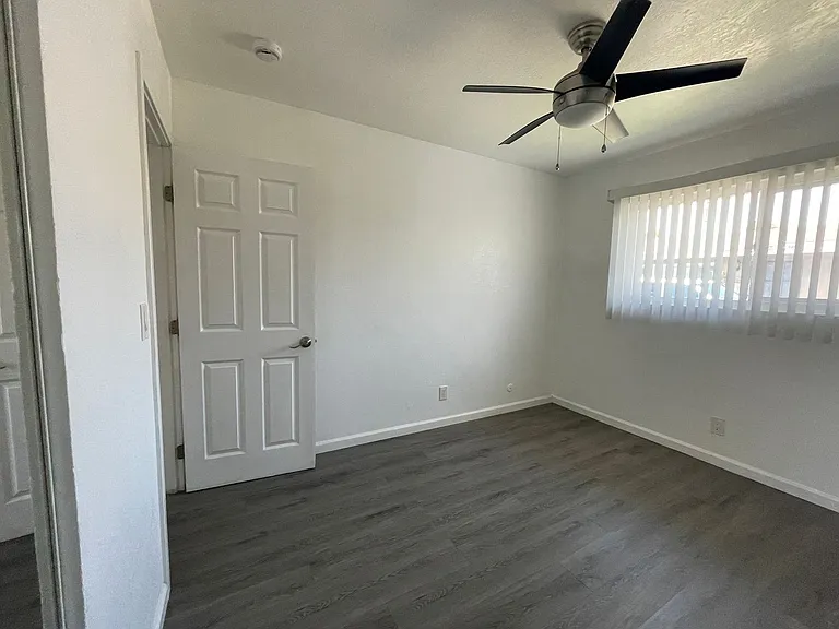 Apt Deana — Photo 10