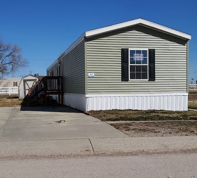2nd image of 44 Sierra Cir