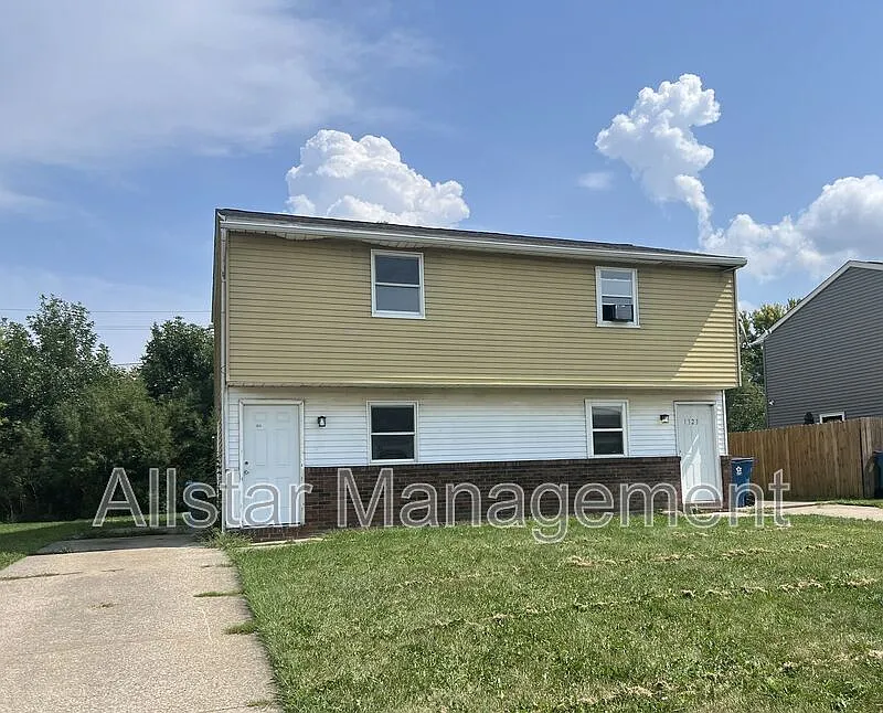 1321 Massachusetts Ave