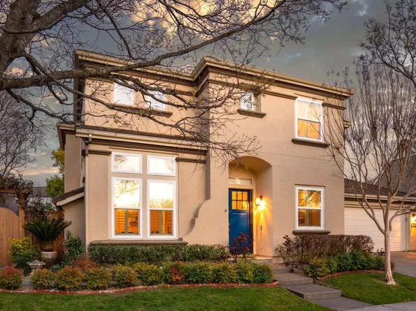 1900 Turtle Creek Way, Petaluma, CA 94954