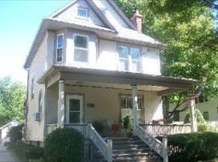 317 S La Grange Rd, La Grange, IL 60525