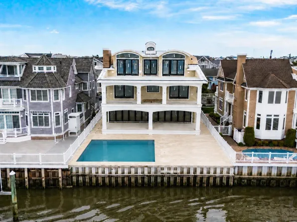 1904 Glenwood Dr, Ocean City, NJ 08226