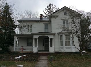 27 Ross St, Somerville, NJ 08876