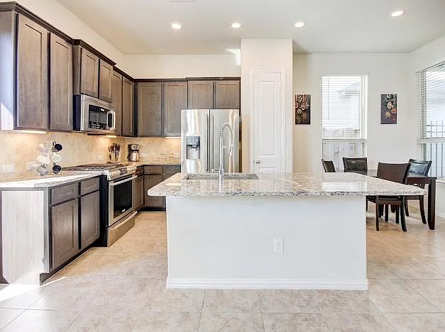 1646 Ryon Falls Dr — Photo 9