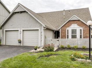 8077 Colony Ln, Lenexa, KS 66215
