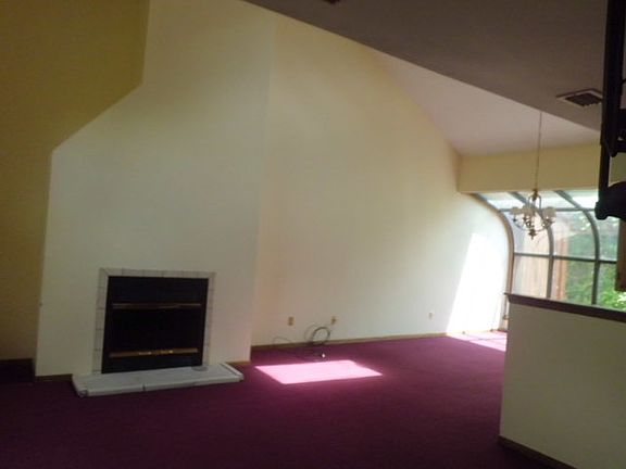 Additional Living Room