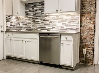 6520 Rockhill Rd, Kansas City, MO 64131