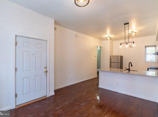 305 N 41st St #1, Philadelphia, PA 19104