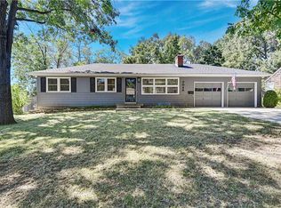 7048 Lamar Ave, Overland Park, KS 66204