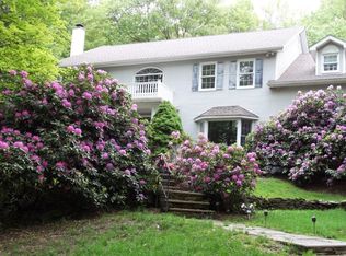 295 Oldfield Rd, Shavertown, PA 18708