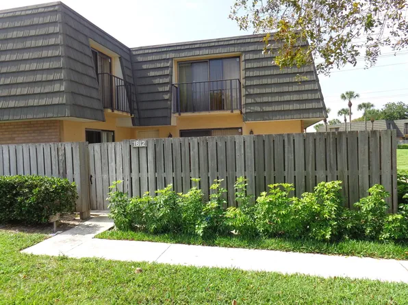 1612 16th Way #1612, West Palm Beach, FL 33407