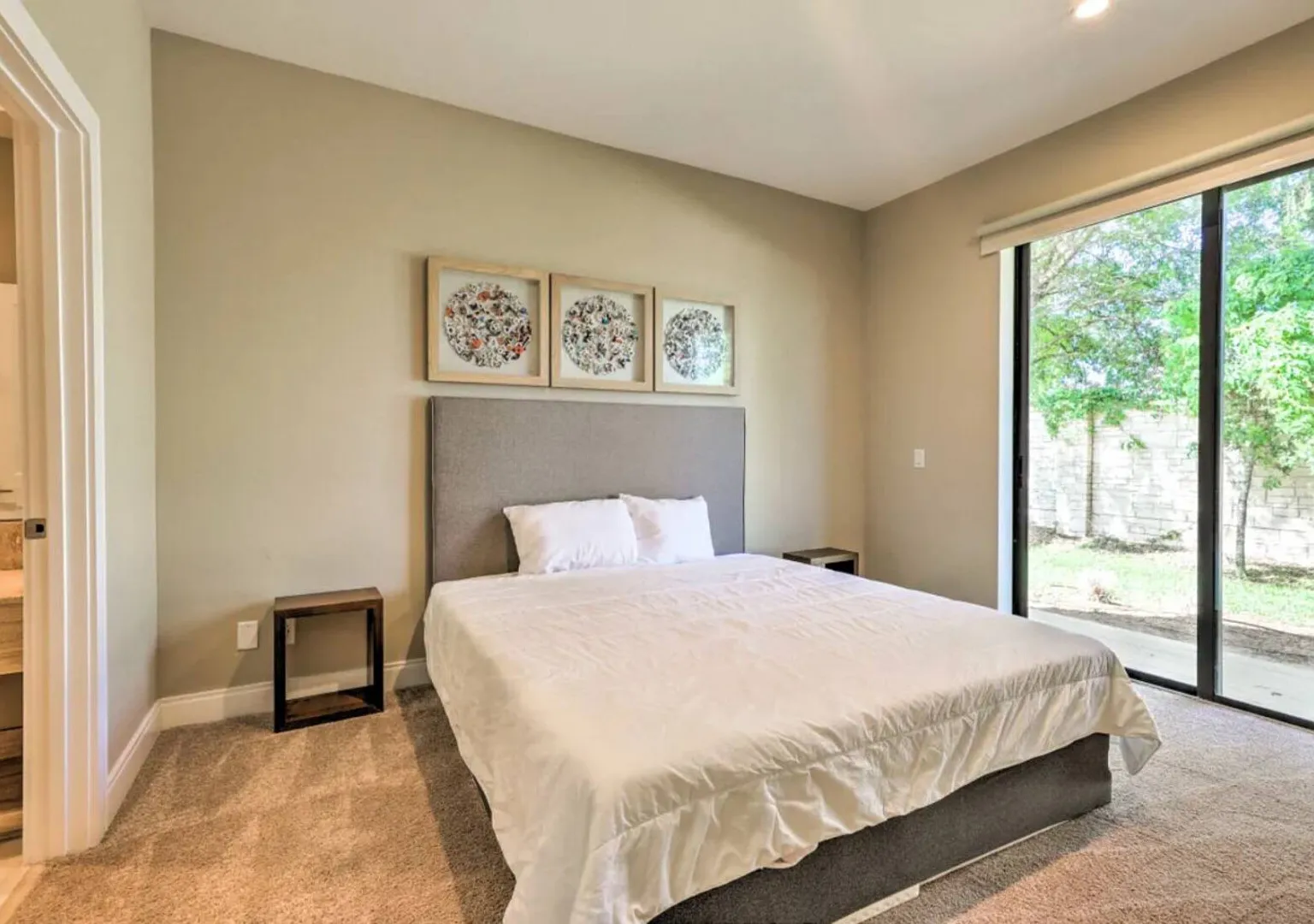Charming 4BR Townhome in Kissimmee, By Disneyf — Photo 4