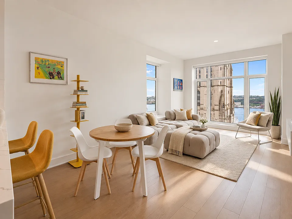 100 Claremont Ave #21G