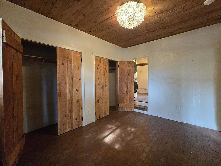 617 Don Felix St #A — Photo 15