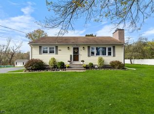 18 Ridge Rd, Flemington, NJ 08822