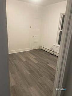 4th image of 79 Chestnut St