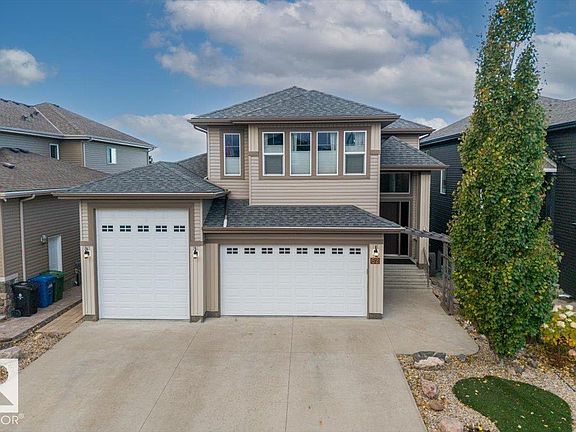 2nd image of 62 Chestnut Way