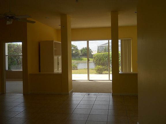 3rd image of 2820 SW Brighton Way