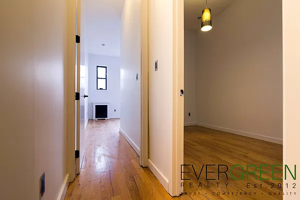 Rented by Pinn Realty | media 27