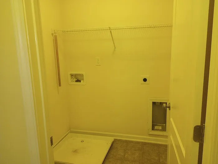 48 Hatfield Way — Photo 41