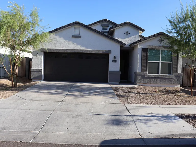 4451 W Beautiful Ln — Photo 1