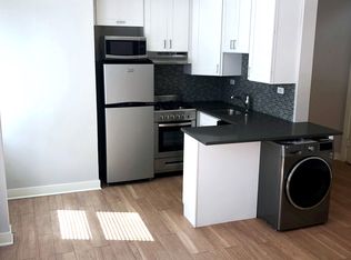 511 W Belmont Ave #80, Chicago, IL 60657