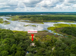 4107 Davison Rd, Ravenel, SC 29470