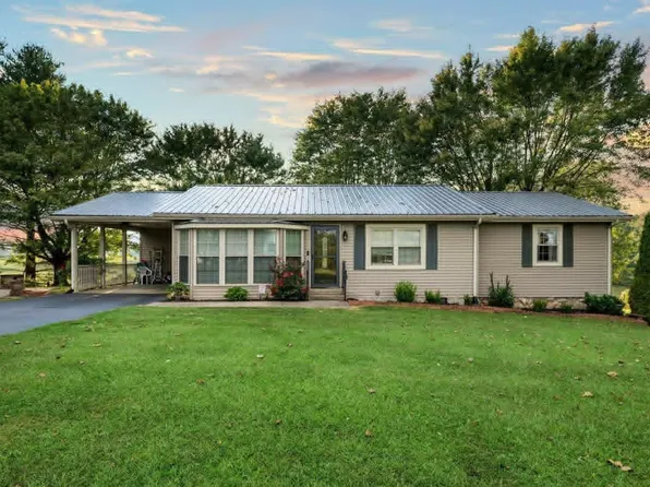 2893 Hollow Rd, Glasgow, KY 42141