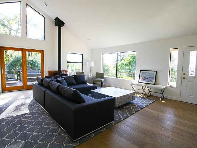 6564 Sonoma Mountain Rd — Photo 20
