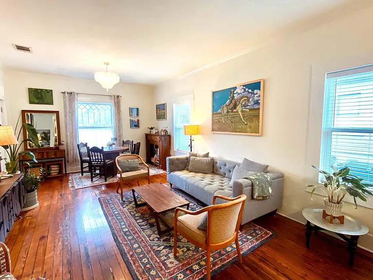 531 W Huisache Ave — Photo 5