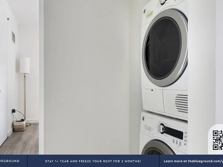 70 W 45th St #37C — Photo 17