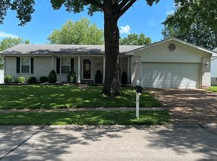 5678 Hempline Rd, Saint Louis, MO 63129