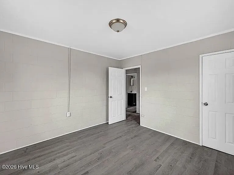 254 Japonica Ave — Photo 11