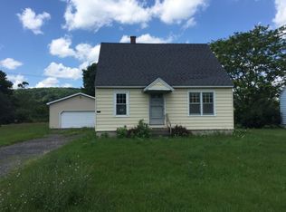 2029 E River Rd, Cortland, NY 13045