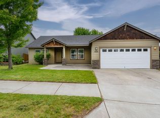 454 NE 16th St, Madras, OR 97741